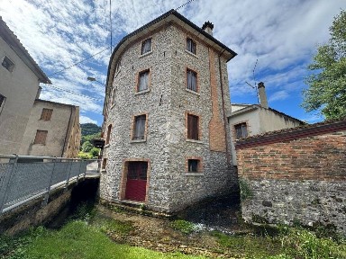 Vittorio Veneto, Via delle Fosse, 45