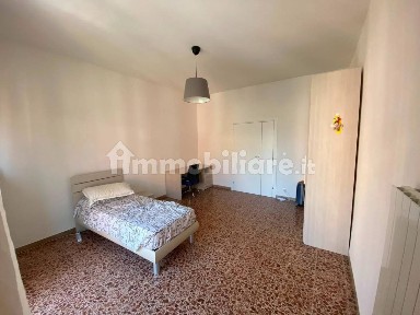 Pisa, Pratale, Via Cesare Studiati, 11