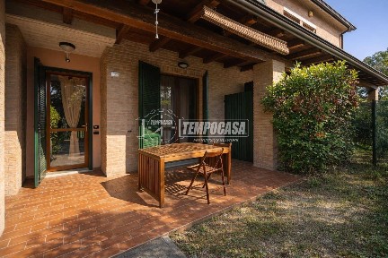 Reggio Emilia, Roncocesi - Villaggio Crostolo, Via Egidio Giaroli