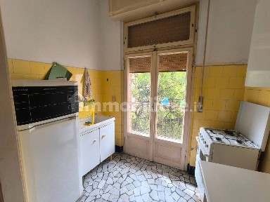 Quadrilocale piazzetta dei Combattenti 4, Centro Storico, Ferrara