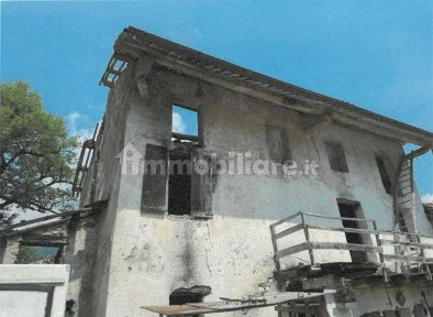 Villa all'asta via Salgarda Nuova, Cesiomaggiore