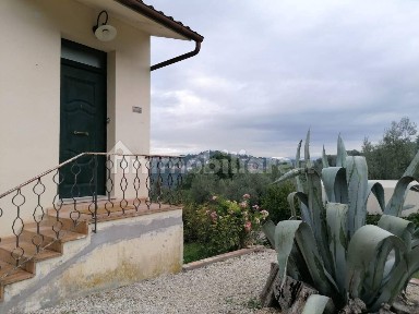 Perugia, Montegrillo, Strada del Rio