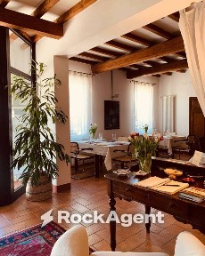 Villa bifamiliare via Gabbiana, 6, Castellucchio