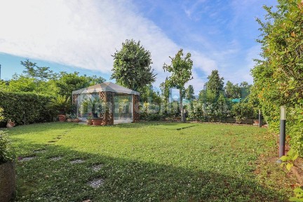 Villa a schiera via Risorgimento, Centro, Meldola