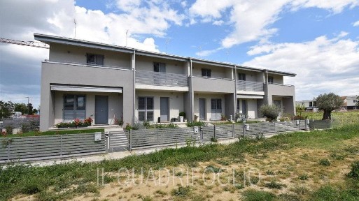 Cesena, Ospedale - Case Finali