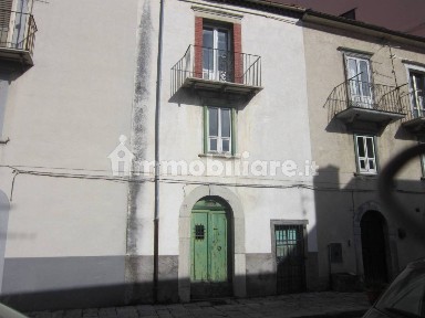 Agnone, Via Gualterio, 19