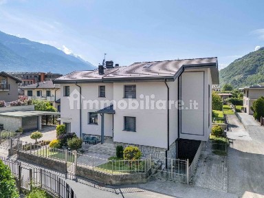 Villa unifamiliare via Ligari 49, Centro, Morbegno
