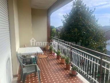 Appartamento via Canepari, Centro, Quattro Castella