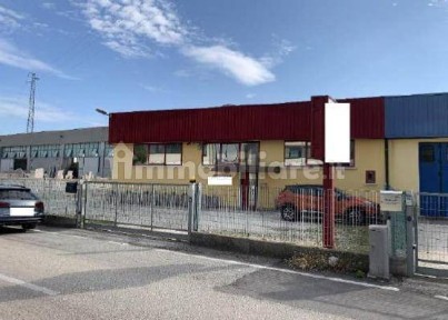 Capannone all'asta via delle Industrie, 8, Santa Maria di Sala