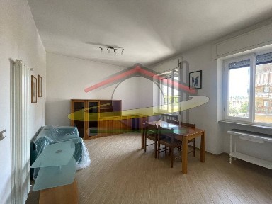 Trilocale via Aquila, Centro, Avezzano