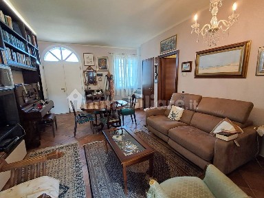 Villa a schiera via di Montenero, Montenero Basso - Montenero Alto, Livorno