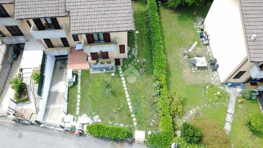 Villa a schiera via Michelangelo 12, Centro, Veduggio con Colzano