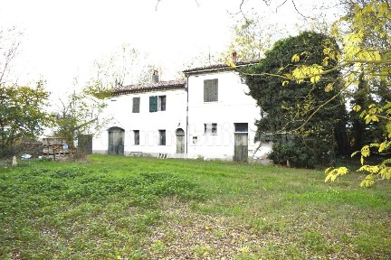 Casa colonica Navicella, Roncadello, Forlì