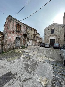 Terratetto unifamiliare via Umberto 59, Favara