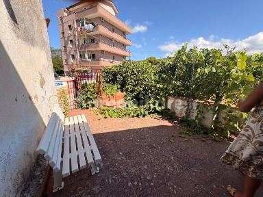 Terratetto unifamiliare Vico Perrone, Catona - Villa San Giuseppe, Reggio Calabria