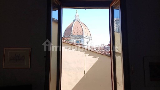 Appartamento via Dante Alighieri, Signoria - Uffizi, Firenze