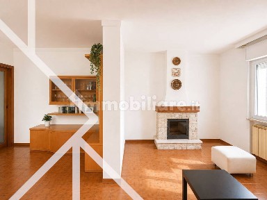 Attico via Timignano 36, San Giovanni, Trieste