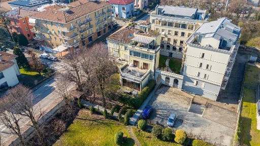 Quadrilocale via Volturno 61, Ospedale - Volturno, Parma