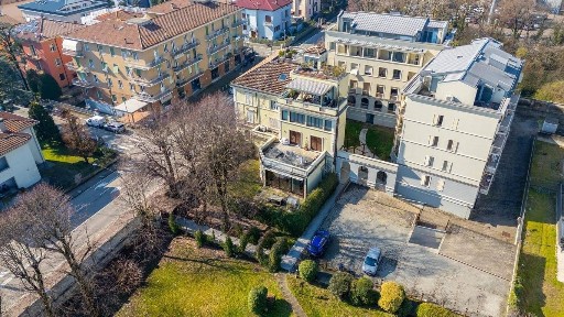 Quadrilocale via Volturno 61, Ospedale - Volturno, Parma
