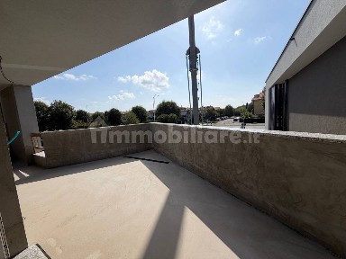 Attico via Giacomo Puccini, Azzano San Paolo