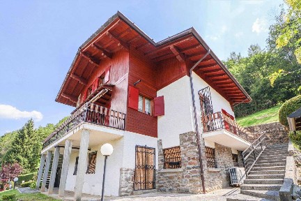 Villa unifamiliare via San Bartolomeo 6, Gromo