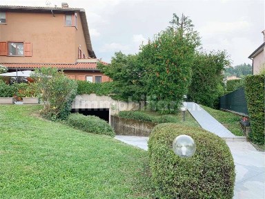 Villa plurifamiliare via Astino, San Vigilio - San Martino della Pigrizia, Bergamo