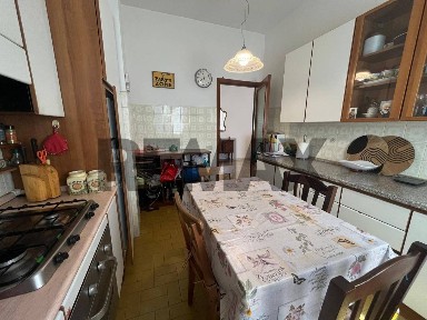 Trilocale buono stato, primo piano, Le Grazie, Ancona