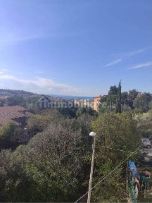 Quadrilocale via Delle Grazie, 38/a, Le Grazie, Ancona