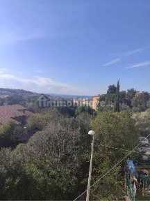 Quadrilocale via Delle Grazie, 38/a, Le Grazie, Ancona