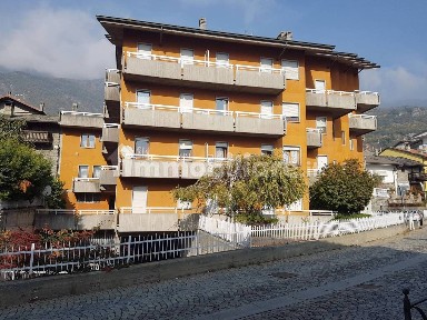 Bilocale via A. Vuillerminaz 36, Centro, Saint-Vincent