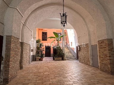Quadrilocale via Faustina 22, Gaeta