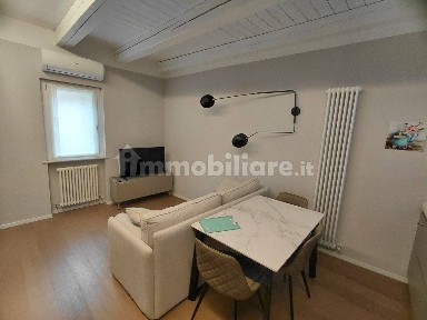 Bilocale via Massimi 6, Centro Storico, Pesaro