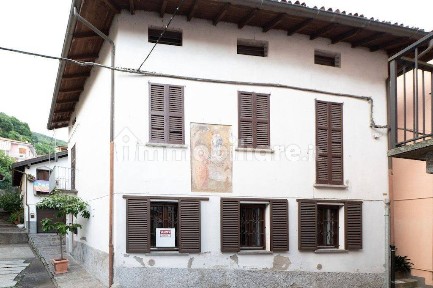 Terratetto unifamiliare via dei Partigiani 136, Suna, Verbania