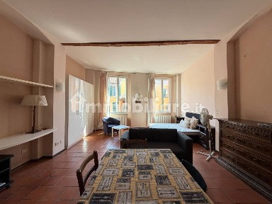 Monolocale via Castiglione, Santo Stefano, Bologna