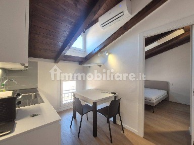Bilocale via Torleone, San Vitale, Bologna
