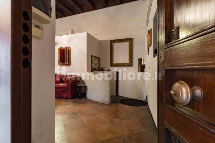 Trilocale via Castiglione, Santo Stefano, Bologna