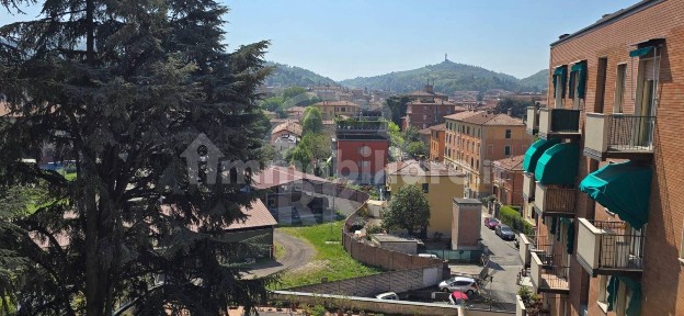 Trilocale via Aurelio Saffi 53, Saffi, Bologna