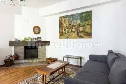 Trilocale via Cavaioni, Collinare, Bologna