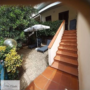 Terratetto unifamiliare via John Fitzgerald Kennedy, 64, Porto Azzurro
