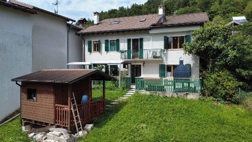 Lamon, Via Pezzè