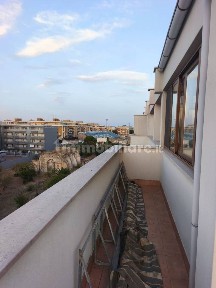 Attico ottimo stato, 121 m², Trani