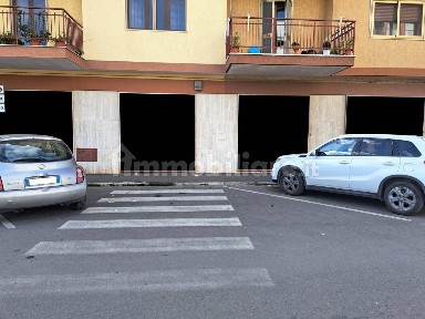 Locale commerciale in Affitto