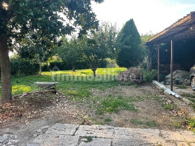 Manciano, Via Italia, 14