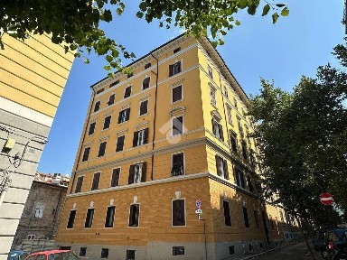 Trilocale V.le Venti Settembre 88, Cologna - Università, Trieste