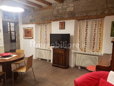Bilocale nuovo, primo piano, Borgo Teresiano, Trieste