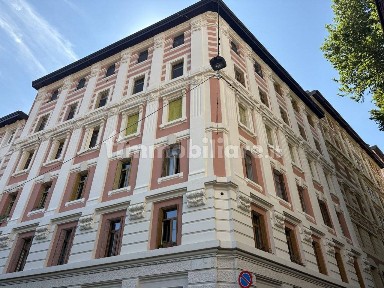 Bilocale via della Cereria, 14, San Vito - Campi Elisi, Trieste