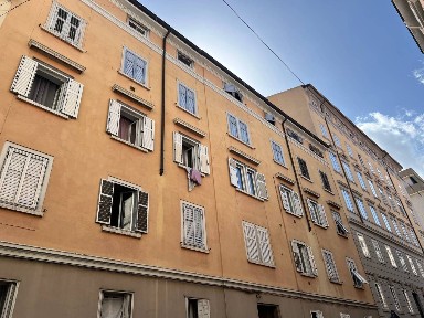 Bilocale via dei Conti 22, Settefontane, Trieste