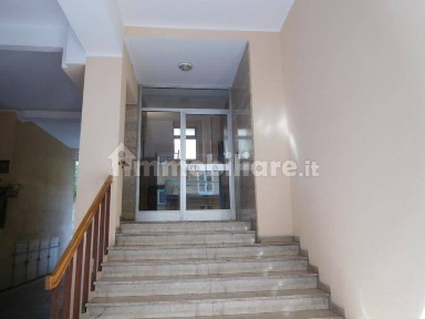 Bilocale buono stato, sesto piano, Settefontane, Trieste