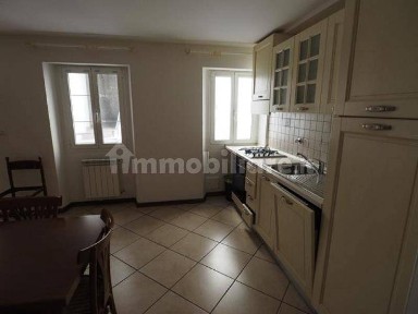 Bilocale ottimo stato, primo piano, Borgo Teresiano, Trieste