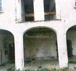 Magazzino all'asta via dei Patrioti, Farra di Soligo